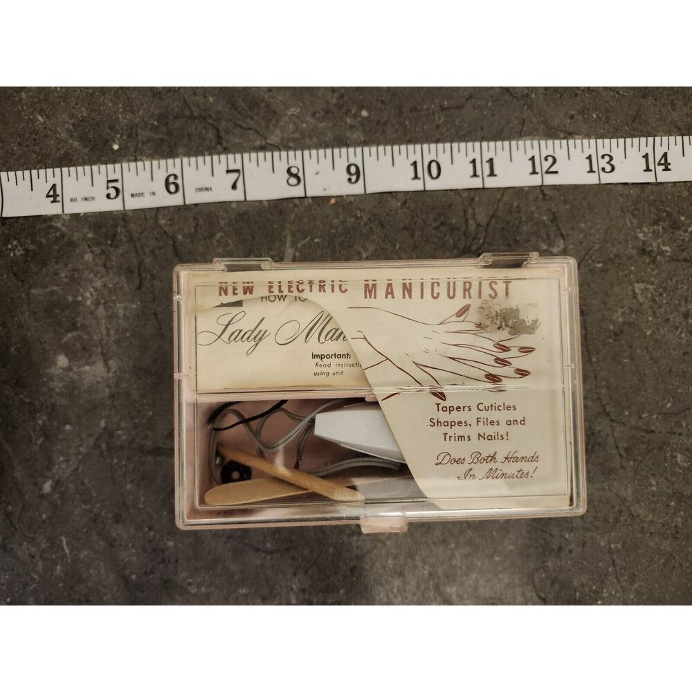 Lady Manicure Set by Thompson‎ Designs Battery Operat Pink Case Untested Vintage - Picture 2 of 13